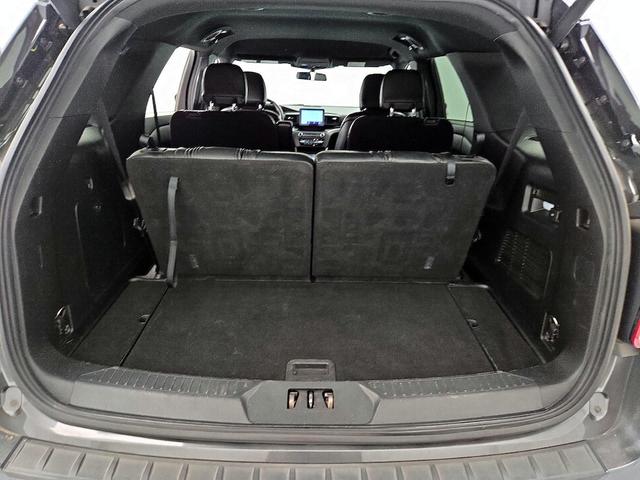 Photo of 2020 Gray Ford Explorer