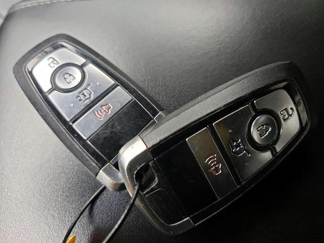 Photo of 2020 Gray Ford Explorer