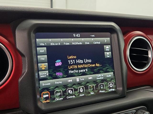 Photo of 2023 Gray Jeep Wrangler