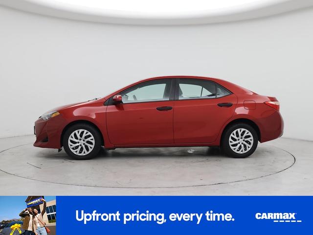 Photo of 2018 Red Toyota Corolla