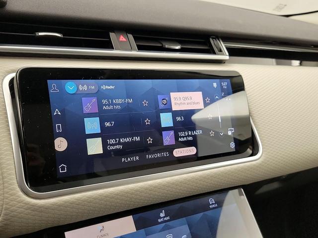 Photo of 2023 Black Land Rover Range Rover Velar