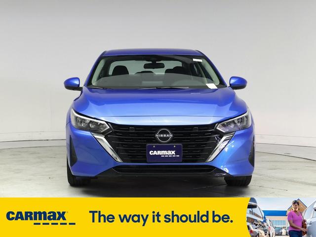 Photo of 2024 Blue Nissan Sentra