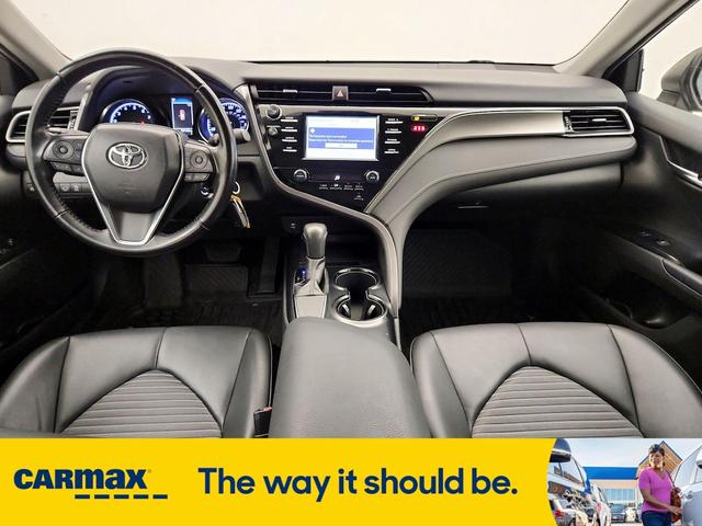 Photo of 2019 Silver Toyota Camry