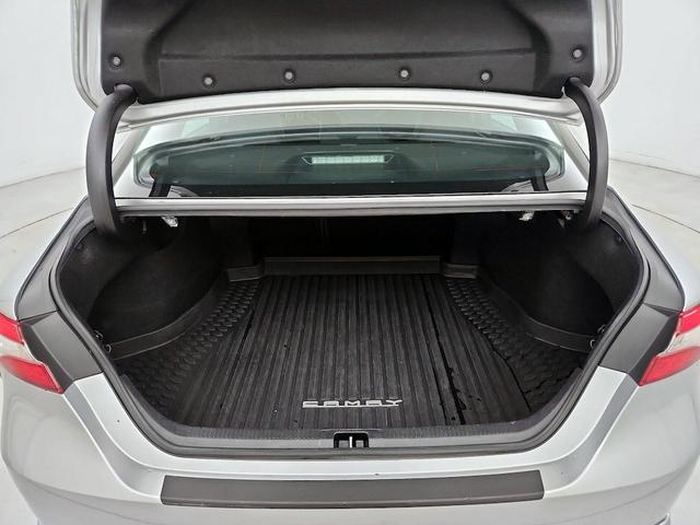 Photo of 2019 Silver Toyota Camry