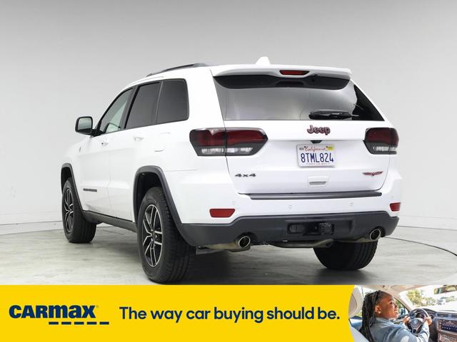 Photo of 2021 White Jeep Grand Cherokee