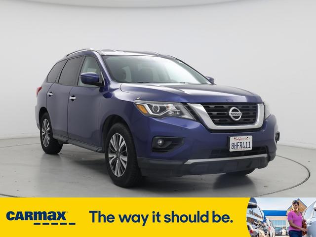 2017 Nissan Pathfinder