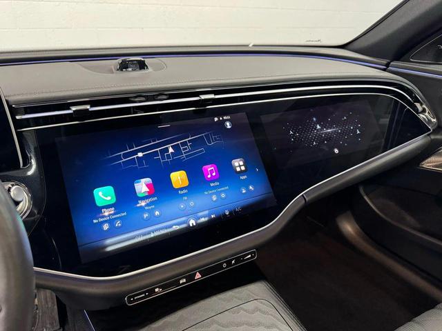 Photo of 2024 BLACK Mercedes-Benz E-Class