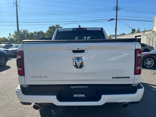 Photo of 2022 Bright White Clearcoat RAM 1500