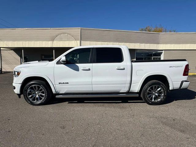 Photo of 2022 Bright White Clearcoat RAM 1500