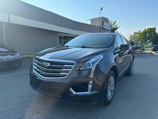 Photo of 2019 GRAY Cadillac XT5