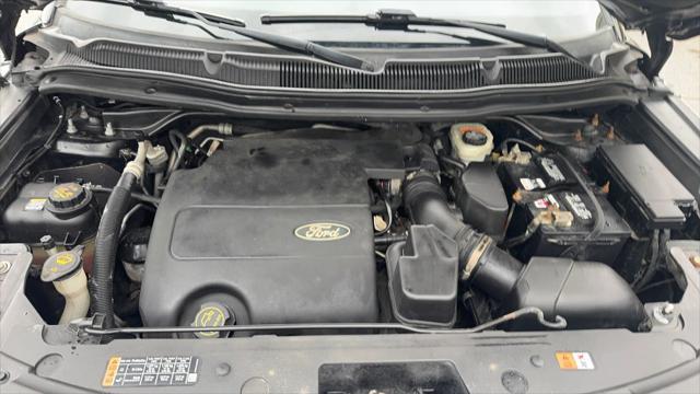 Photo of 2016 GRAY Ford Explorer