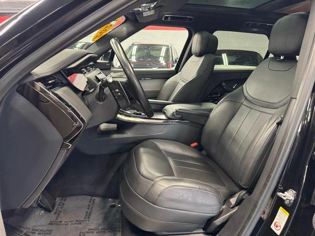 Photo of 2024 Santorini Black Metallic Land Rover Range Rover Sport