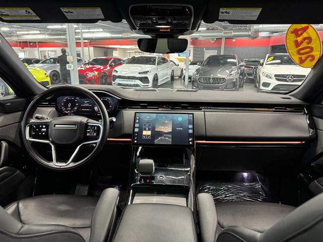 Photo of 2024 Santorini Black Metallic Land Rover Range Rover Sport