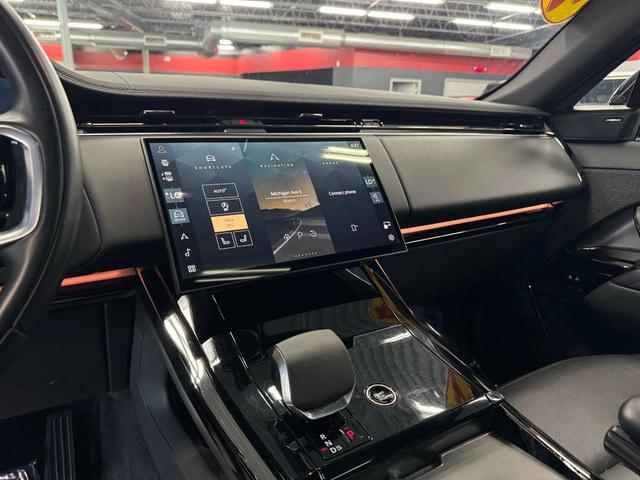 Photo of 2024 Santorini Black Metallic Land Rover Range Rover Sport
