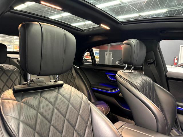 Photo of 2022 BLACK Mercedes-Benz S-Class