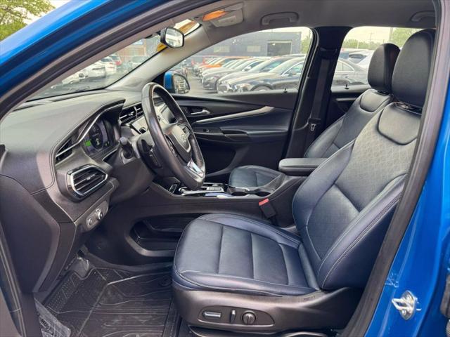 Photo of 2023 BLUE Chevrolet Bolt EUV