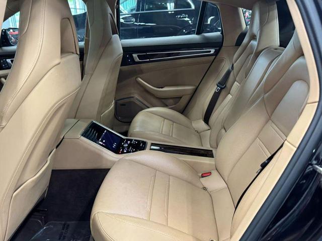Photo of 2023 BLACK Porsche Panamera