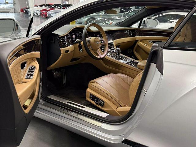 Photo of 2022 Moonbeam Bentley Continental GT