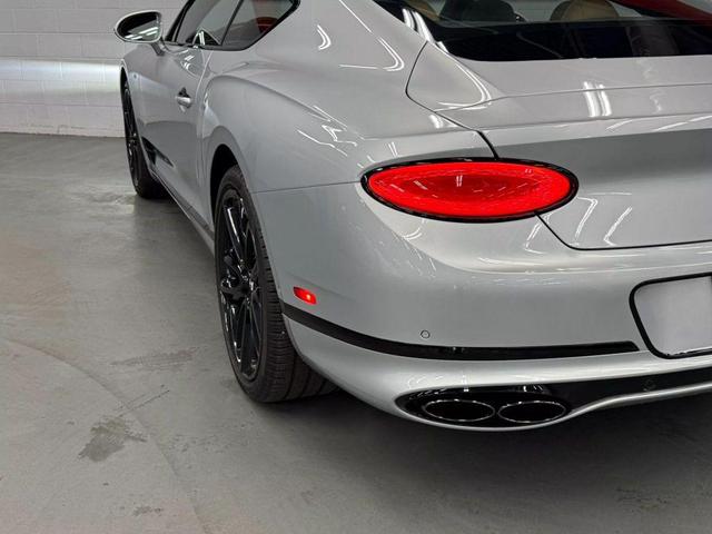 Photo of 2022 Moonbeam Bentley Continental GT