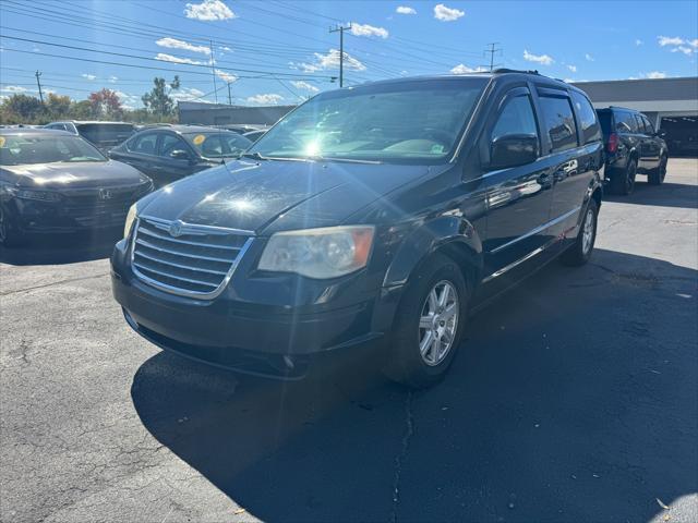 2010 Chrysler Town & Country