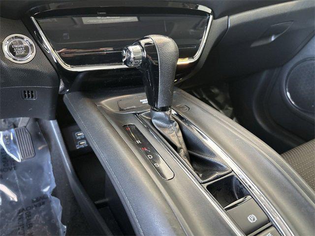 Photo of 2021 Crystal Black Pearl Honda HR-V