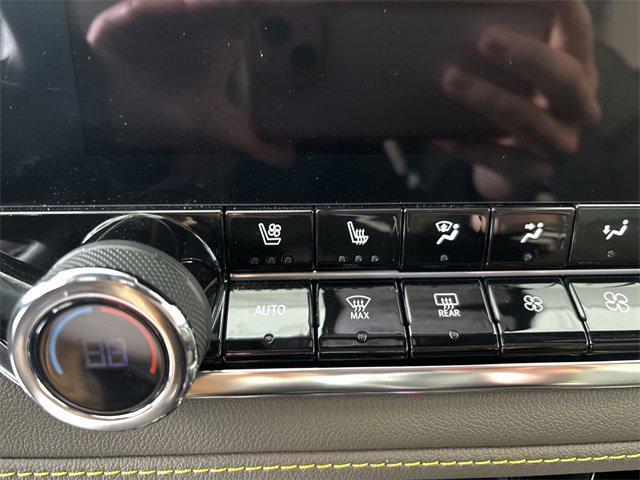 Photo of 2023 Sterling Gray Metallic Chevrolet Colorado