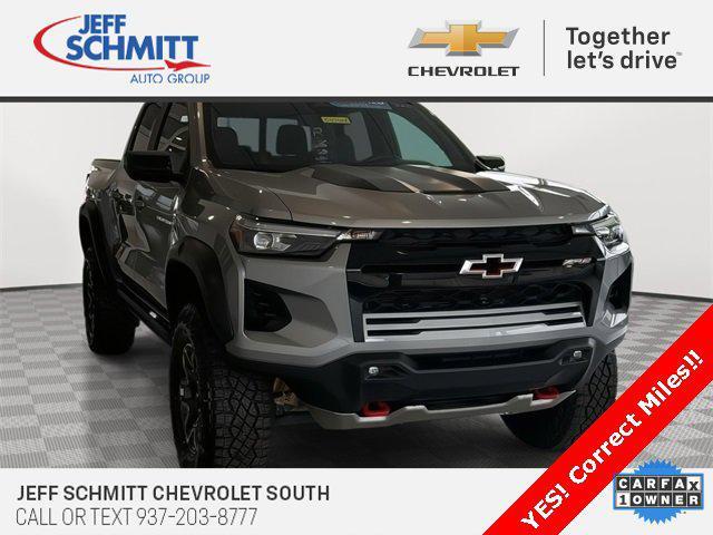 Photo of 2023 Sterling Gray Metallic Chevrolet Colorado