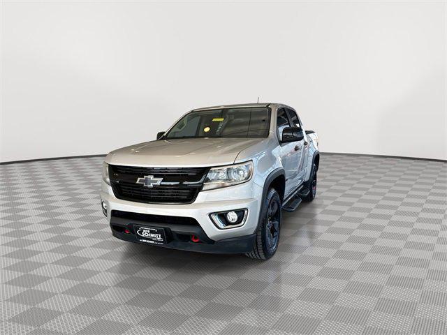 Photo of 2017 Silver Ice Metallic Chevrolet Colorado