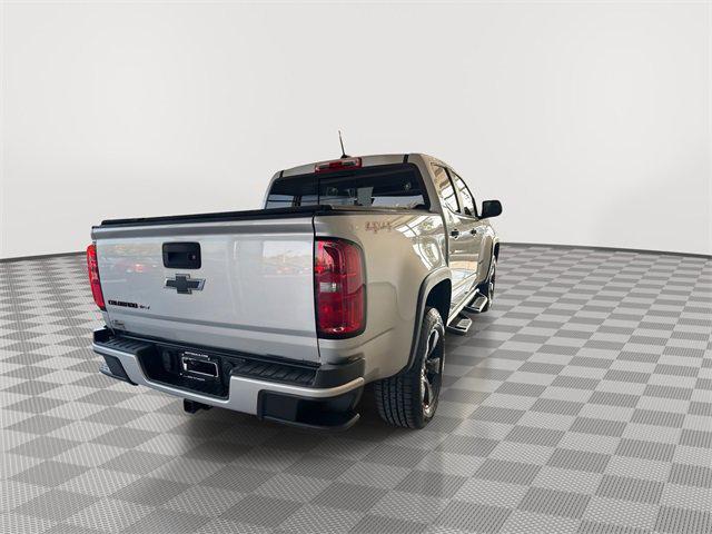 Photo of 2017 Silver Ice Metallic Chevrolet Colorado