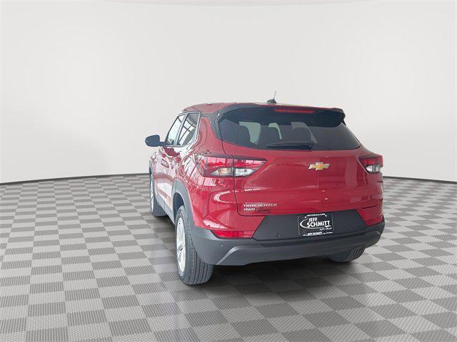 Photo of 2026 Apex Red Chevrolet Trailblazer