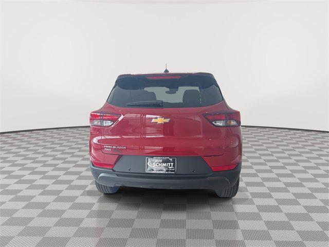 Photo of 2026 Apex Red Chevrolet Trailblazer