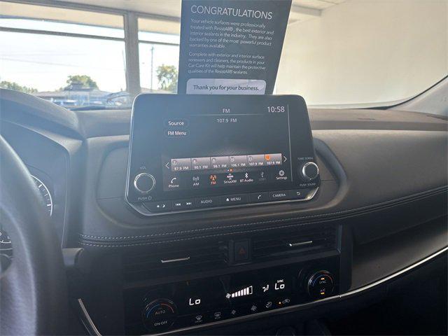 Photo of 2023 Gun Metallic Nissan Rogue