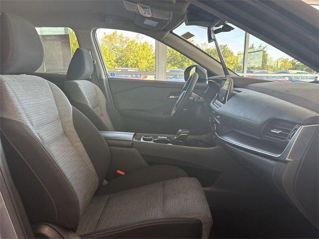 Photo of 2023 Gun Metallic Nissan Rogue