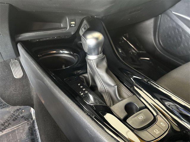 Photo of 2020 Silver Knockout Metallic Toyota C-HR