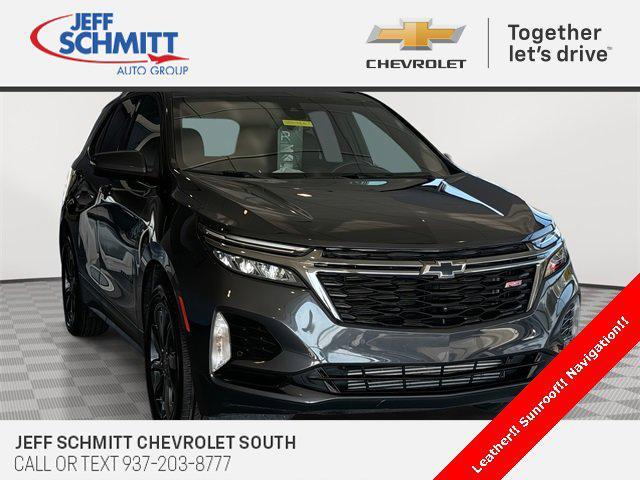 Photo of 2022 Iron Gray Metallic Chevrolet Equinox