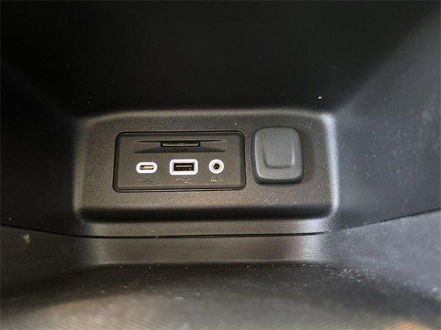 Photo of 2022 Iron Gray Metallic Chevrolet Equinox