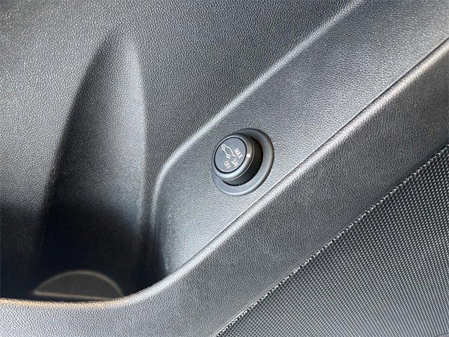 Photo of 2022 Iron Gray Metallic Chevrolet Equinox