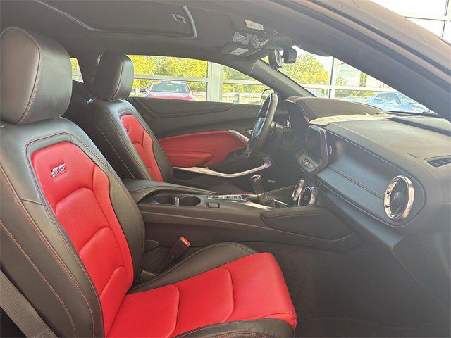 Photo of 2022 Shadow Gray Metallic Chevrolet Camaro