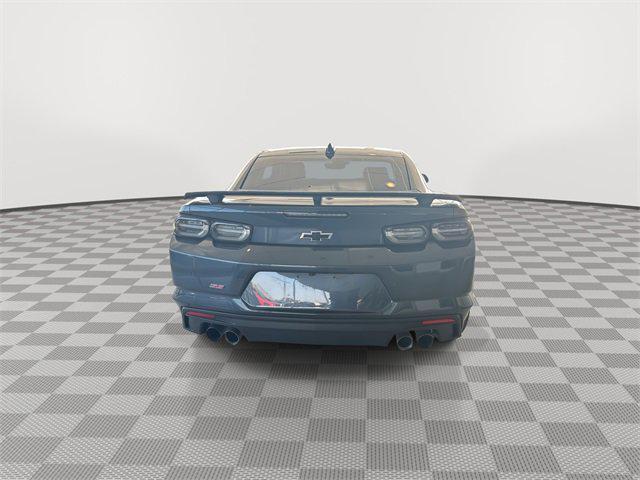 Photo of 2022 Shadow Gray Metallic Chevrolet Camaro