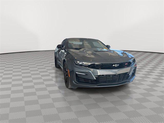 Photo of 2022 Shadow Gray Metallic Chevrolet Camaro