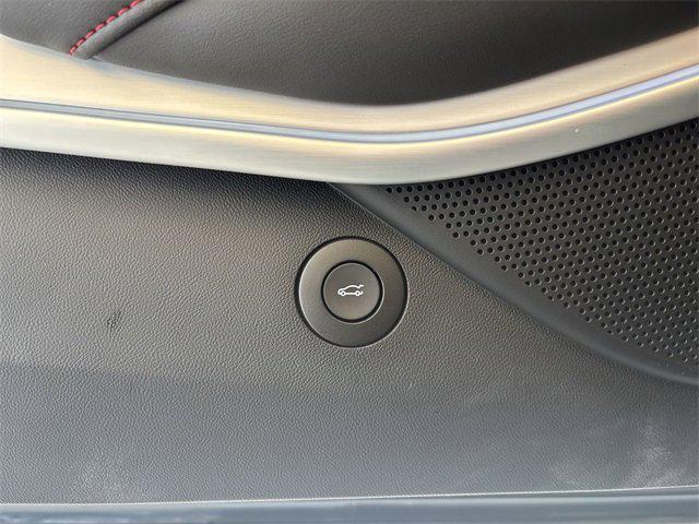Photo of 2022 Shadow Gray Metallic Chevrolet Camaro