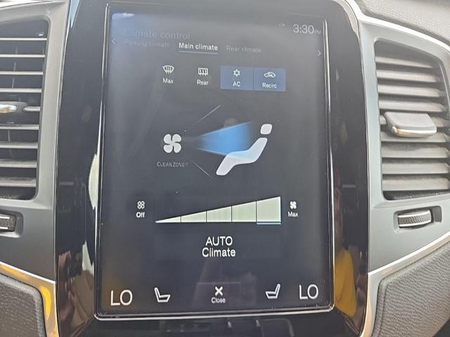 Photo of 2019 Onyx Black Metallic Volvo XC90