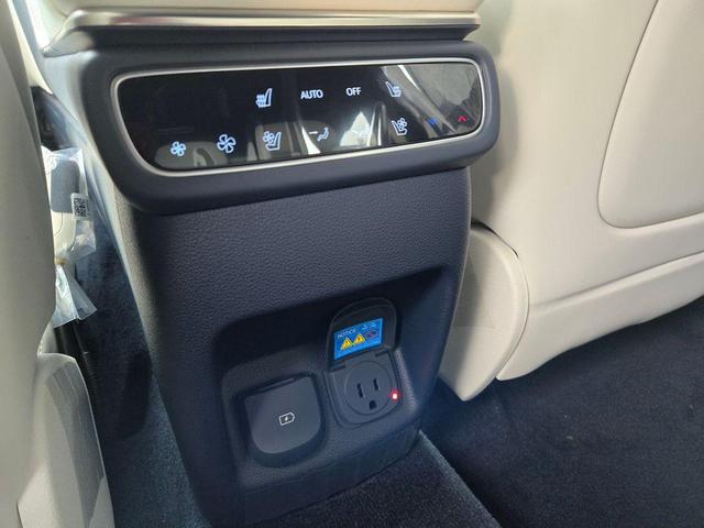 Photo of 2025 Savile Silver Genesis GV80