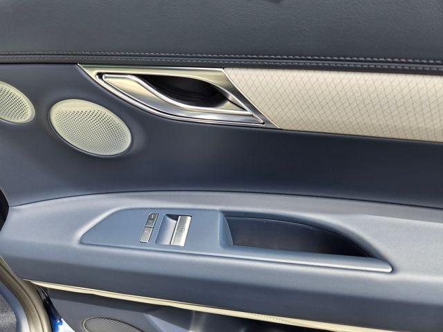 Photo of 2025 Capri Blue Genesis GV80