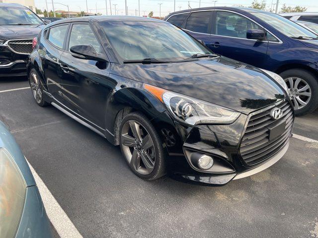 Photo of 2015 Ultra Black Hyundai Veloster
