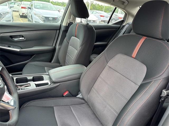 Photo of 2025 Black Nissan Sentra