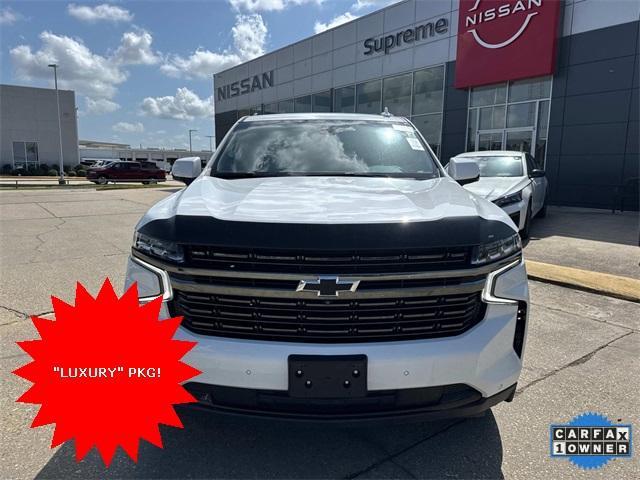 Photo of 2021 Summit White Chevrolet Suburban