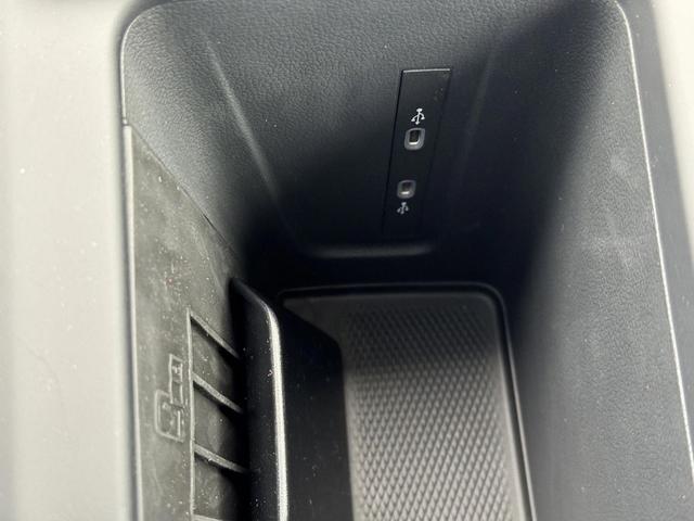 Photo of 2025 Pyrite Silver Volkswagen Tiguan