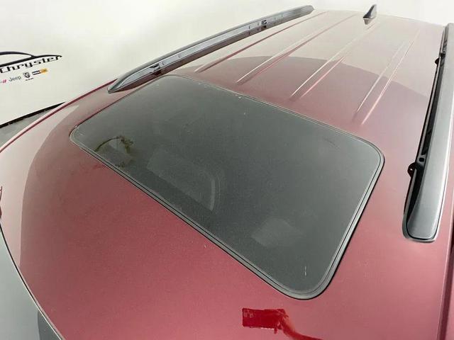 Photo of 2025 Velvet Red Pearlcoat Jeep Grand Cherokee L