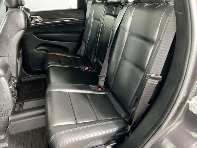 Photo of 2021 Granite Crystal Clearcoat Metallic Jeep Grand Cherokee